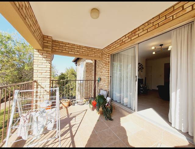 2 BEDROOM APARTMENT RENTED IN NOORDWYK